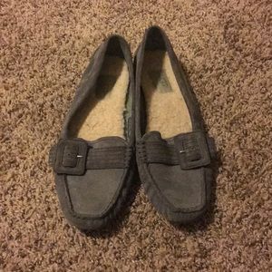 Ugg slipper shoes